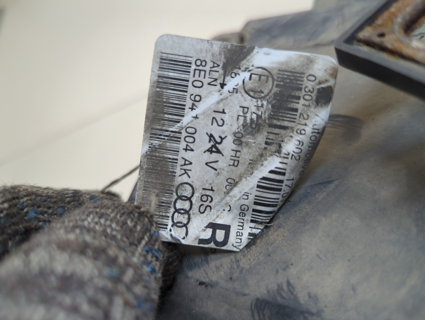 Фара правая