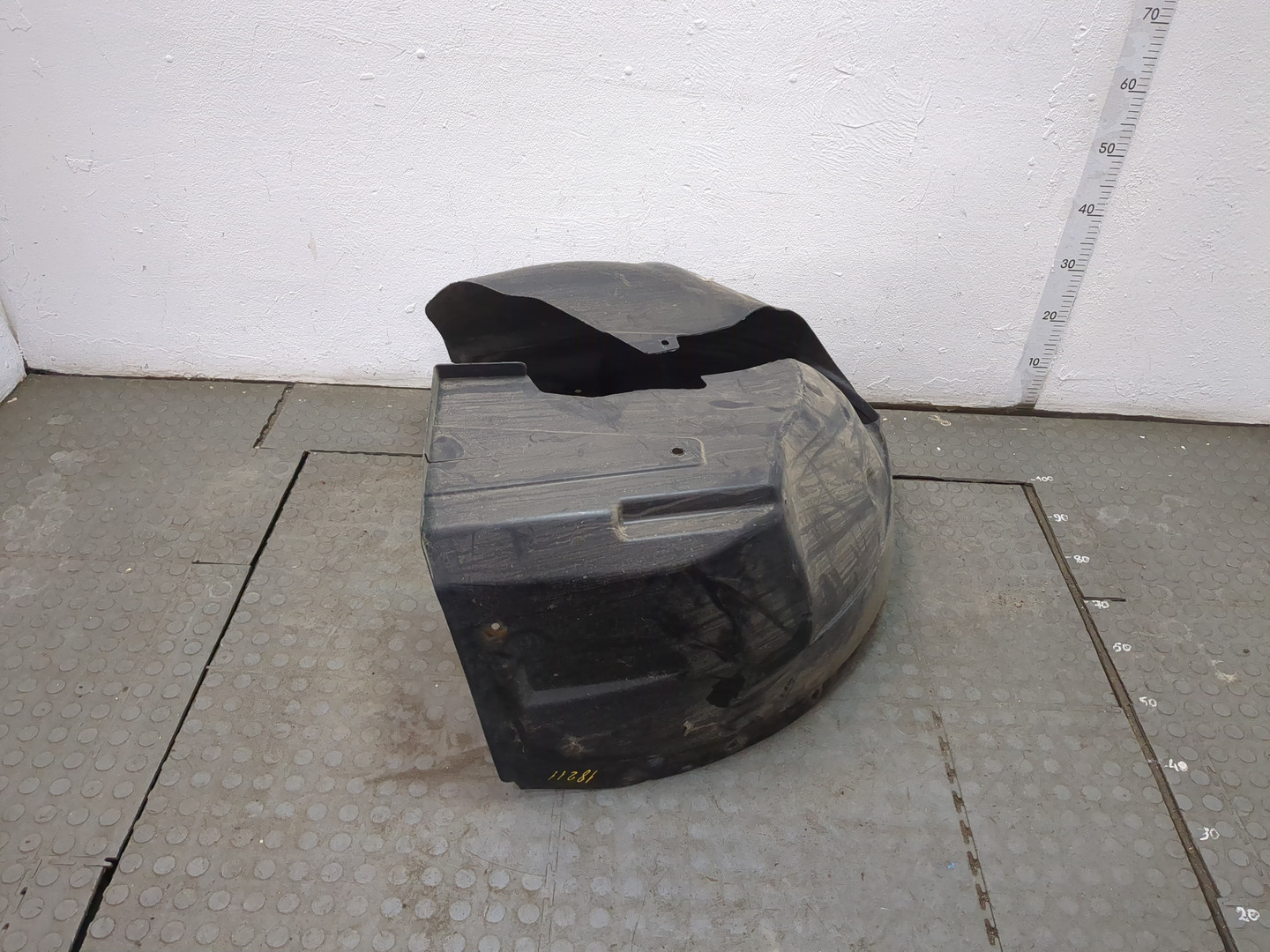 Локер передний левый