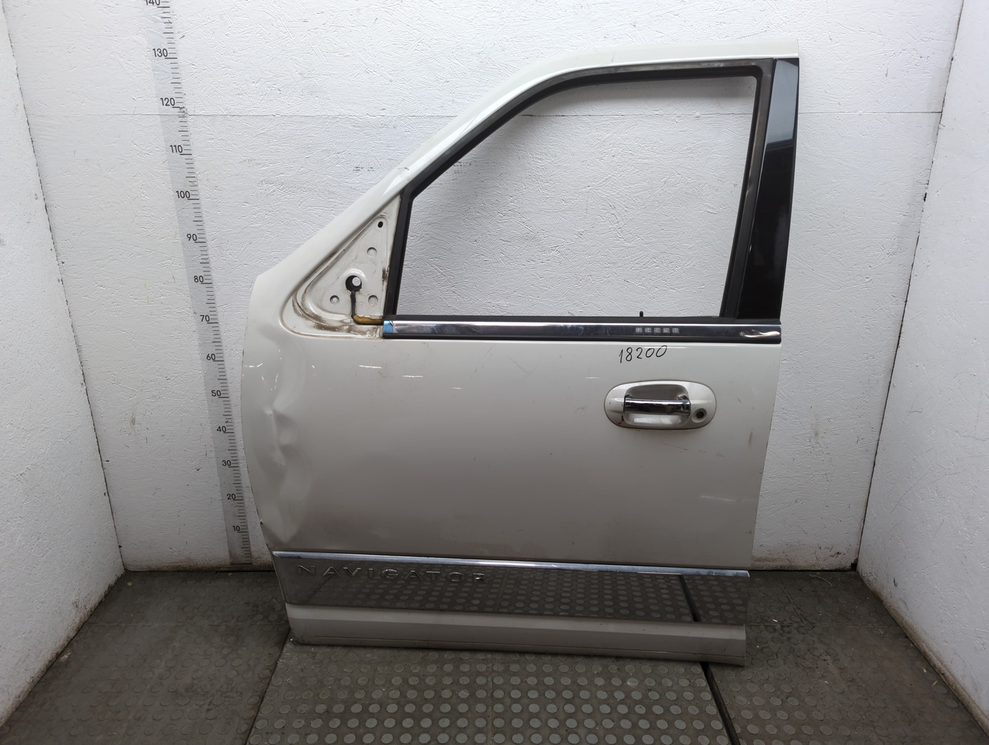 Дверь передняя левая