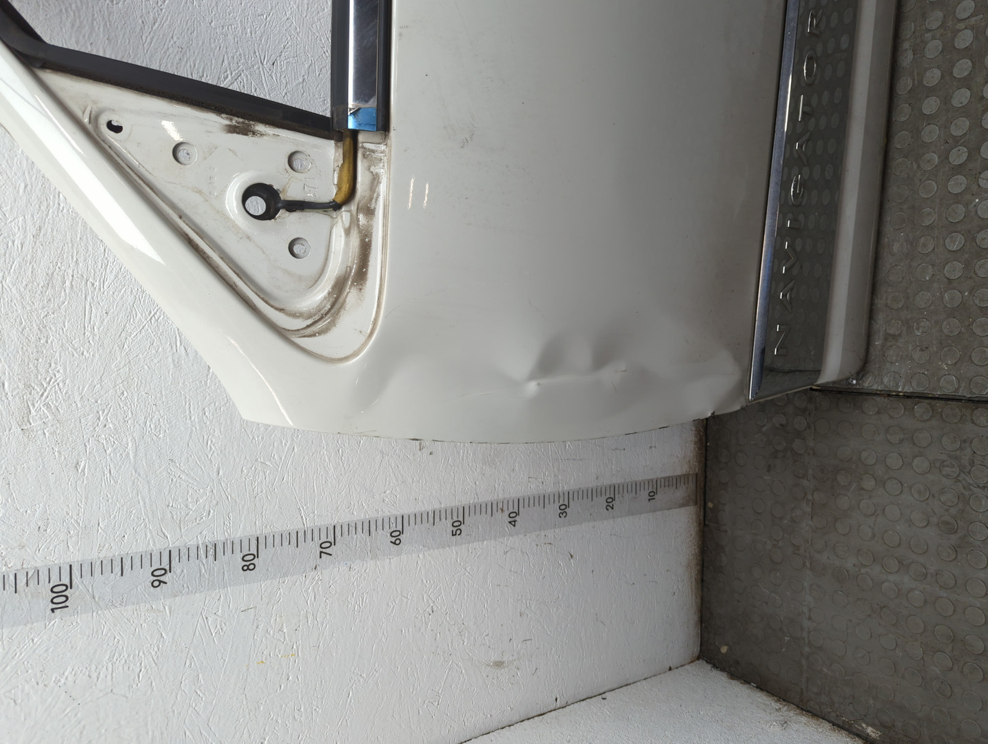 Дверь передняя левая