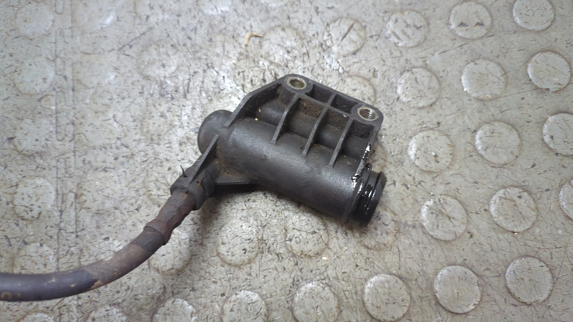 Цилиндр сцепления рабочий