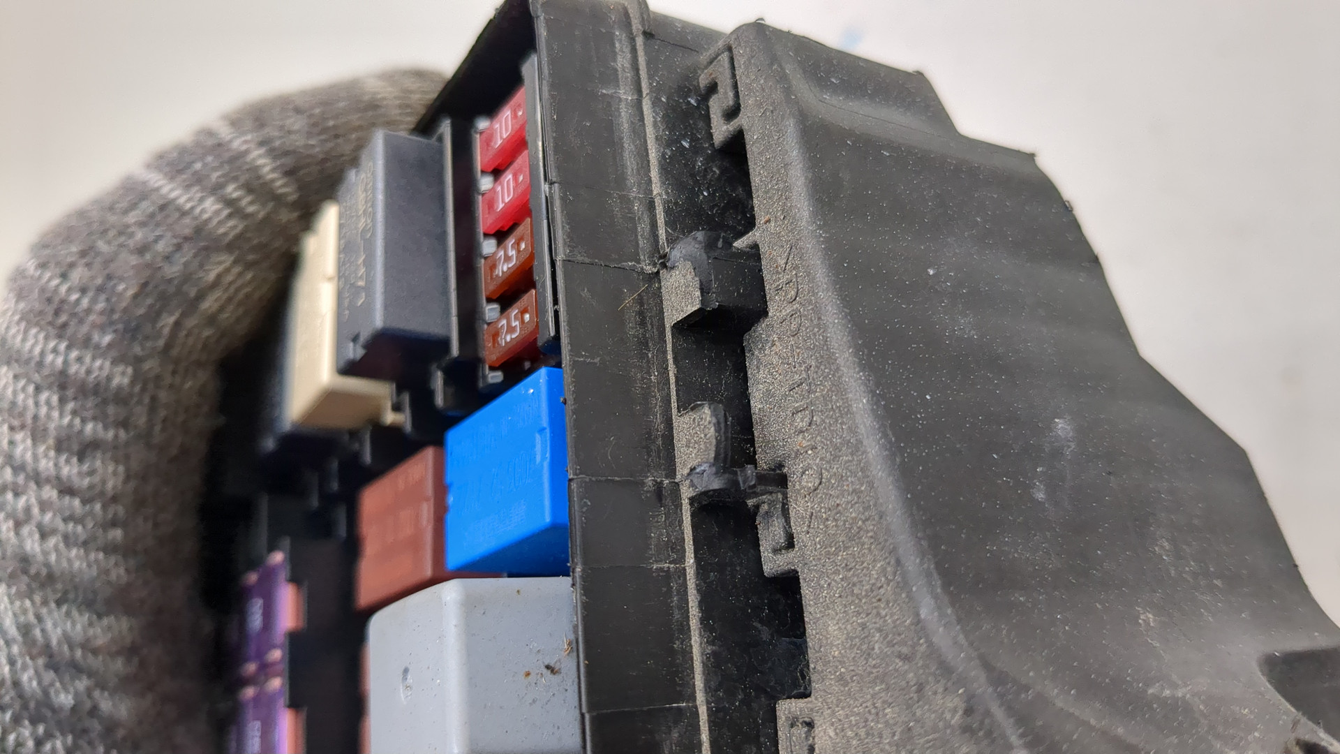 Блок предохранителей