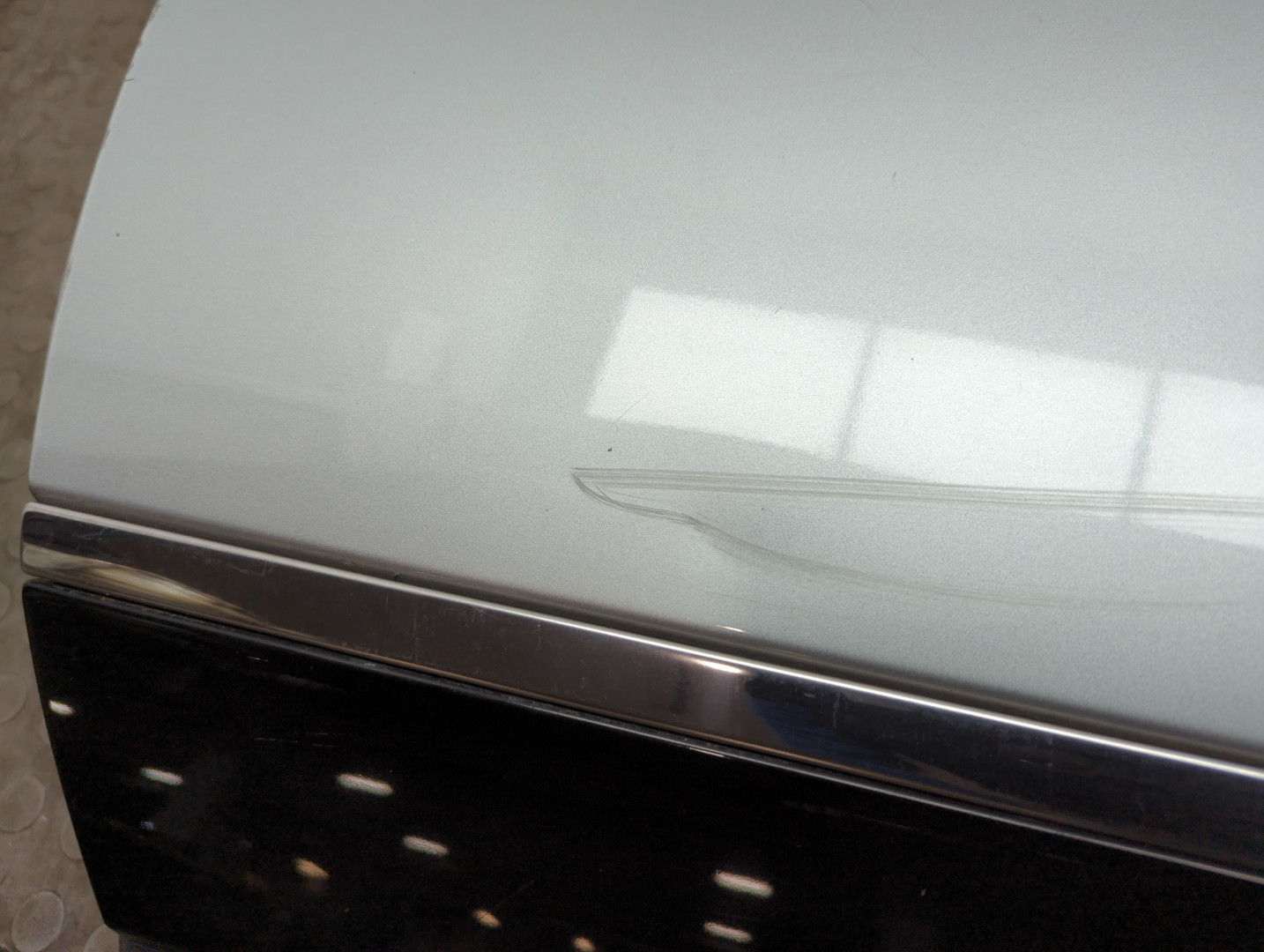 Дверь задняя правая