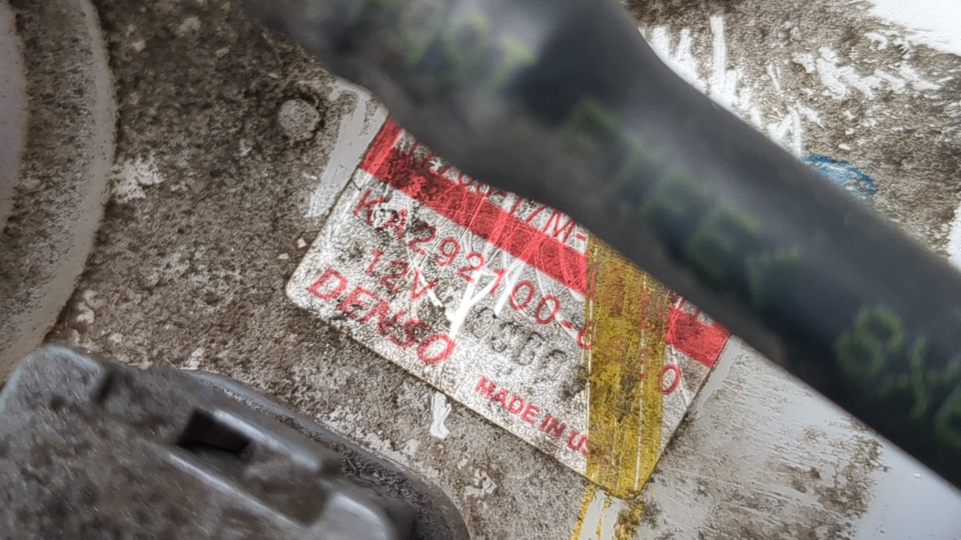 Насос топливный электрический