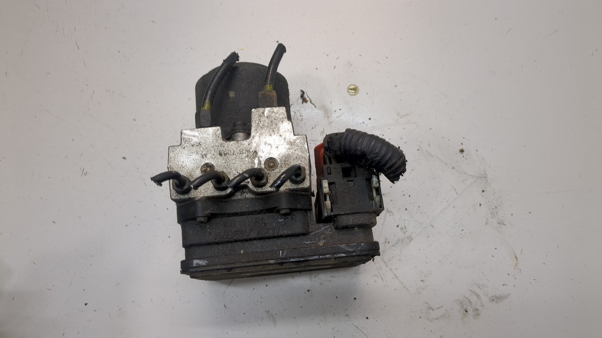 Блок ABS (насос)