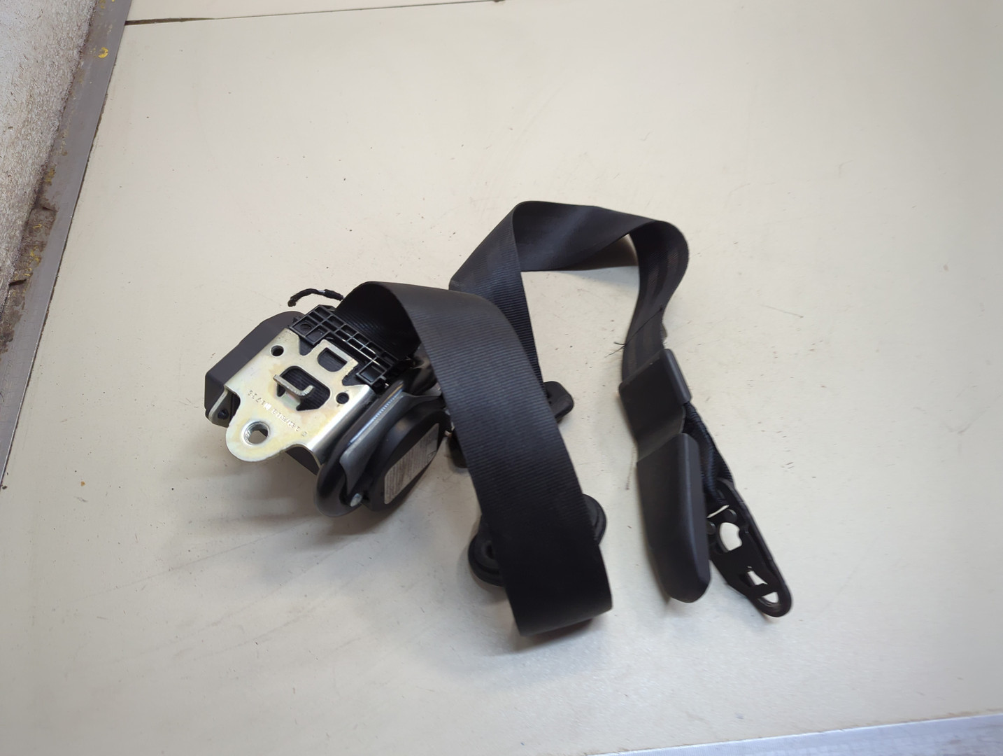 Ремень безопасности