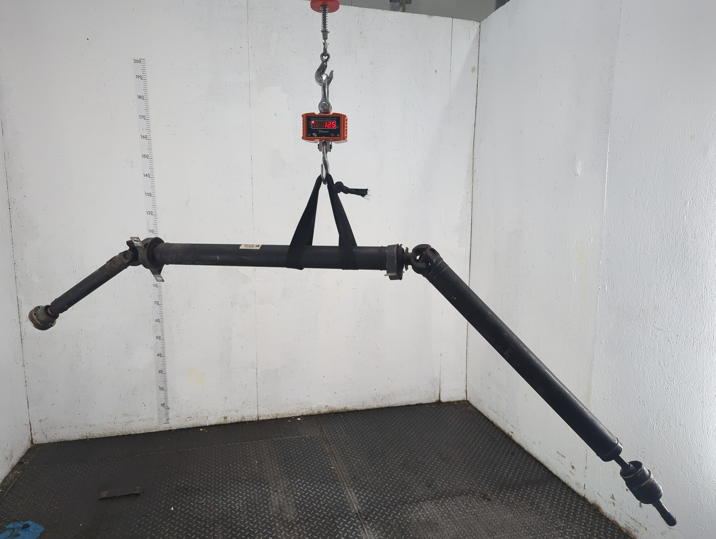 Вал карданный задний