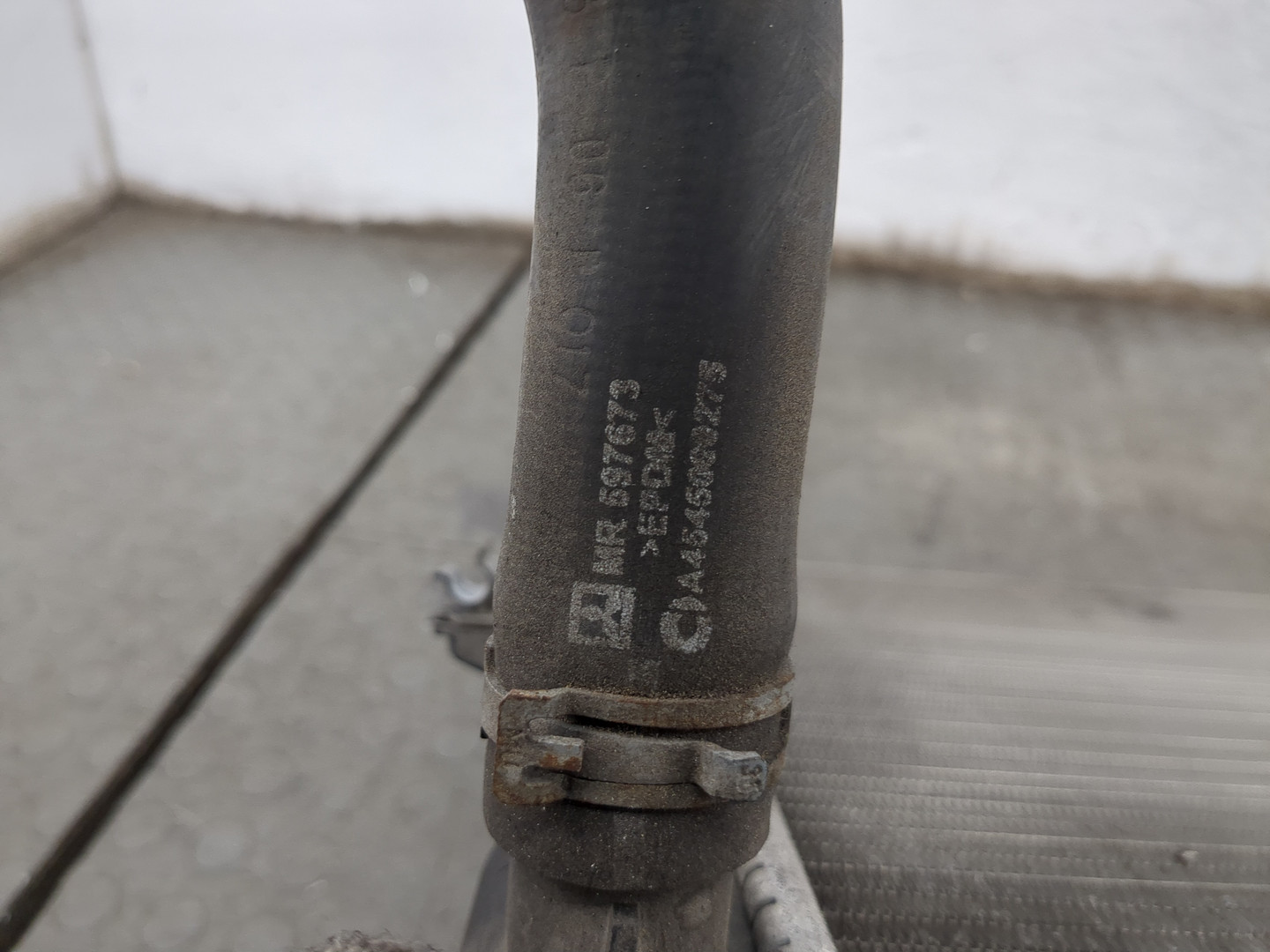 Радиатор охлаждения двигателя основной