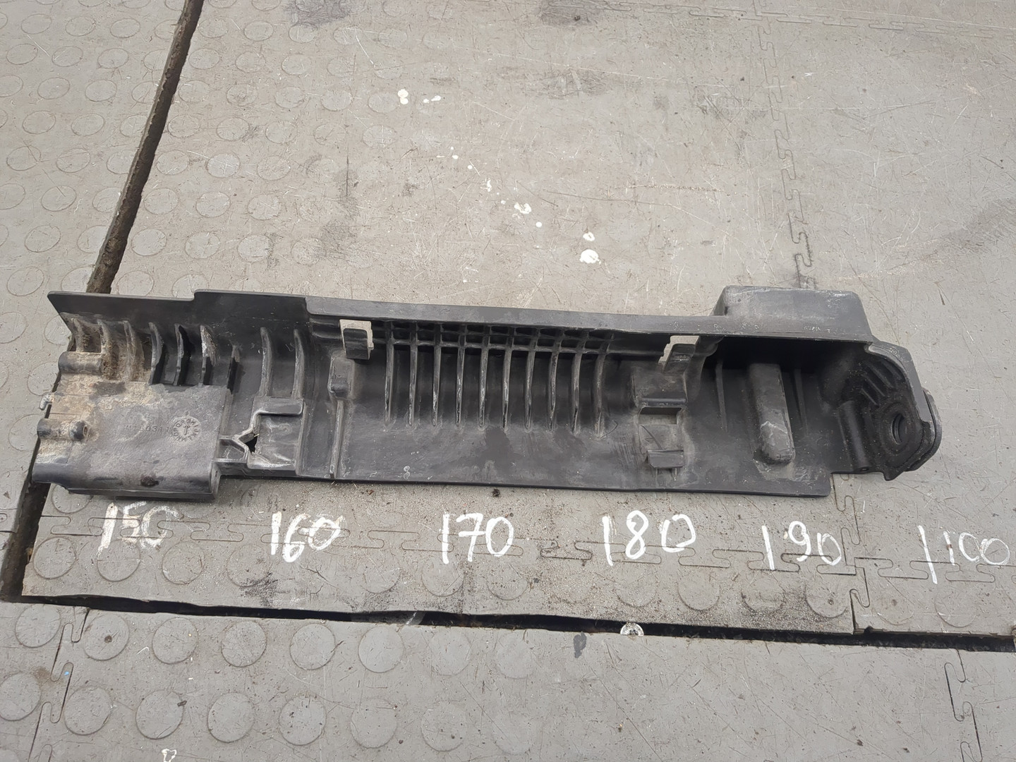 Кронштейн радиатора