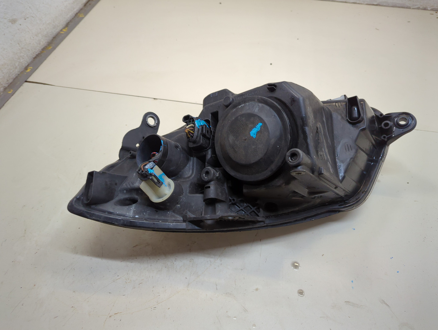 Фара правая