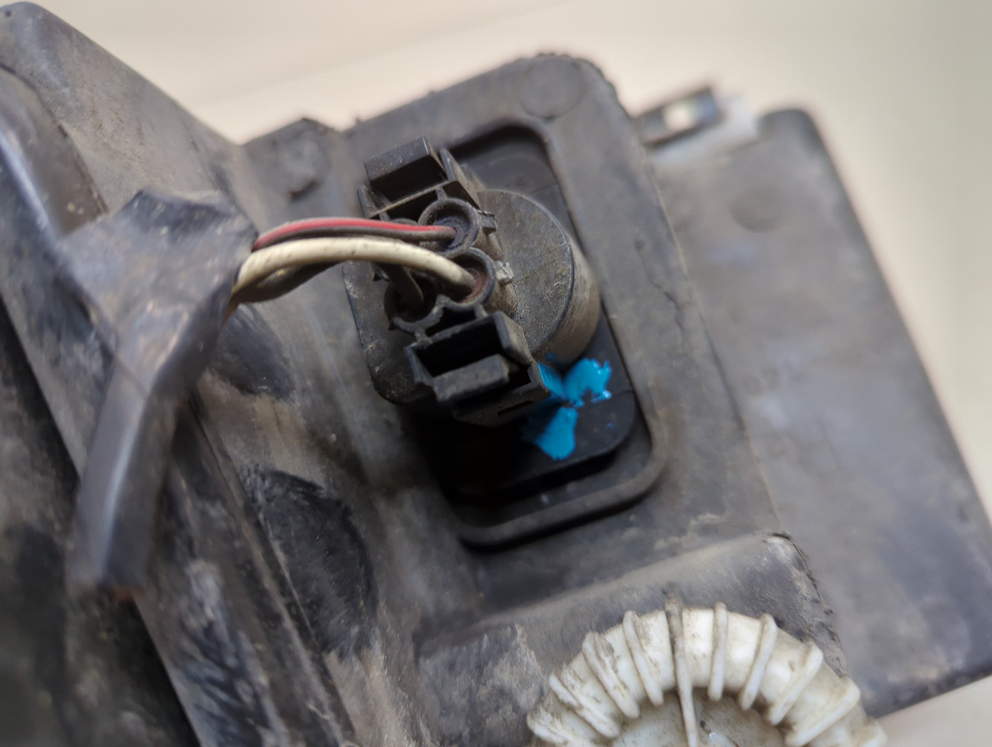 Фара правая