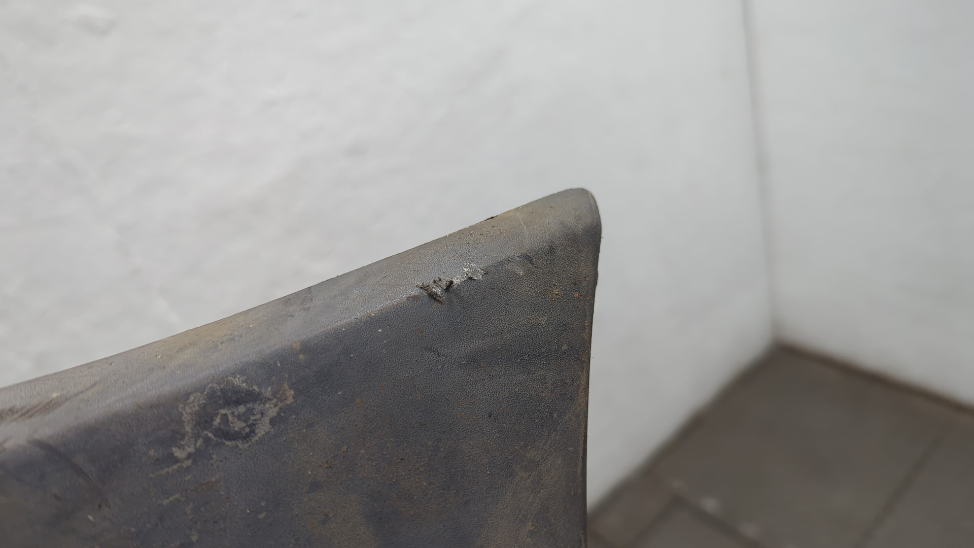 Накладка заднего бампера правая