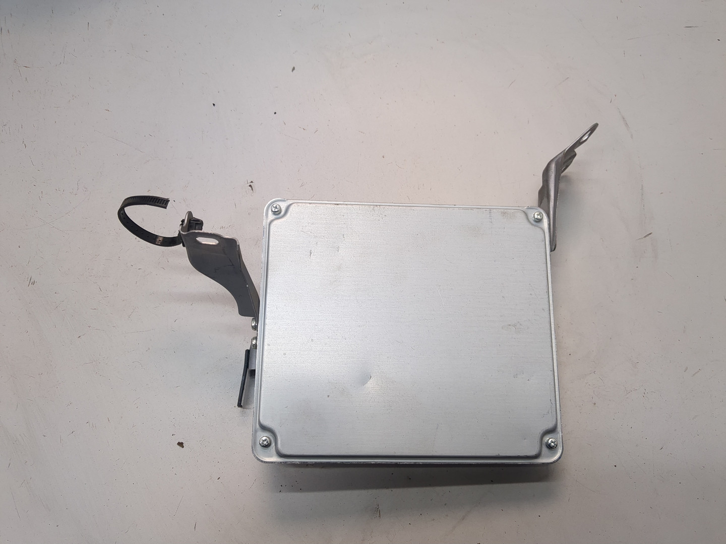 Блок управления двигателем