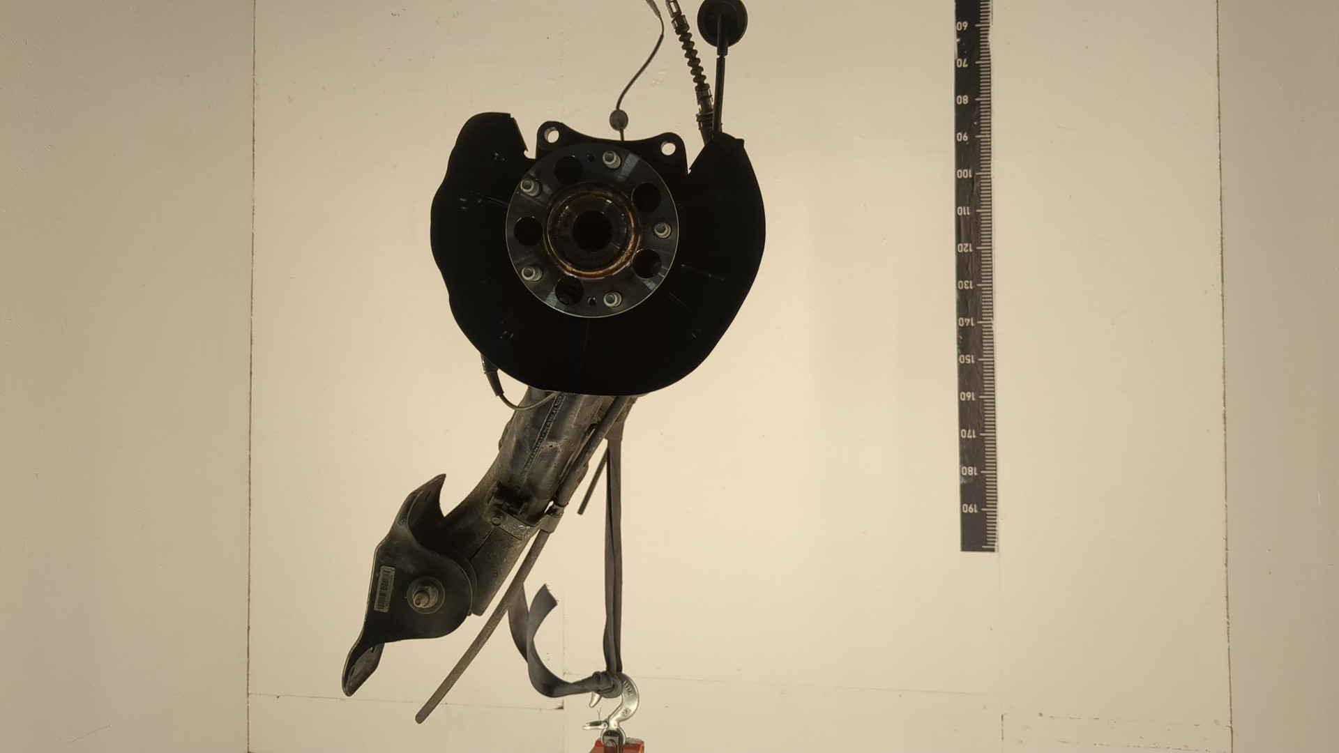 Балка задняя