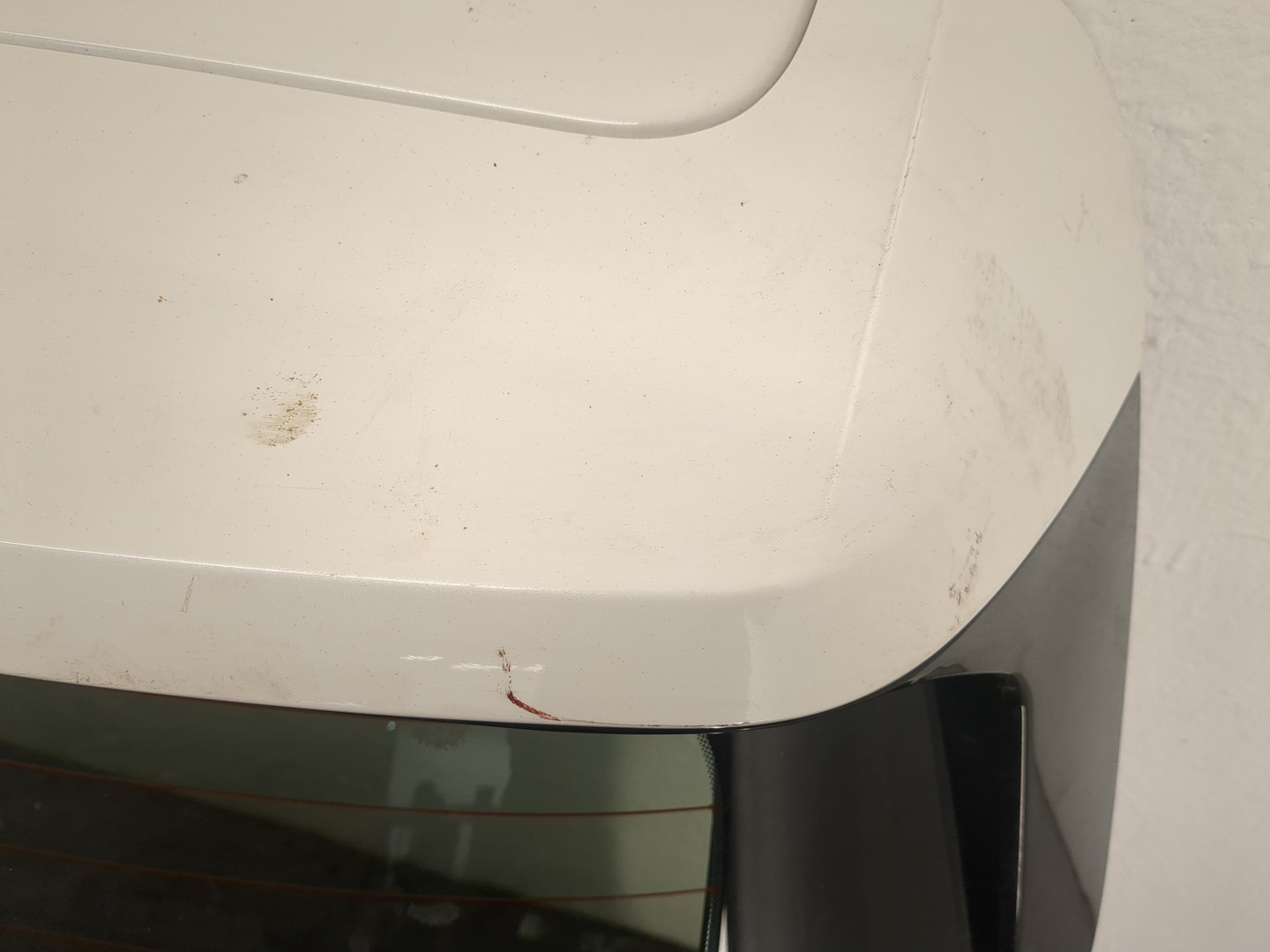 Дверь багажника