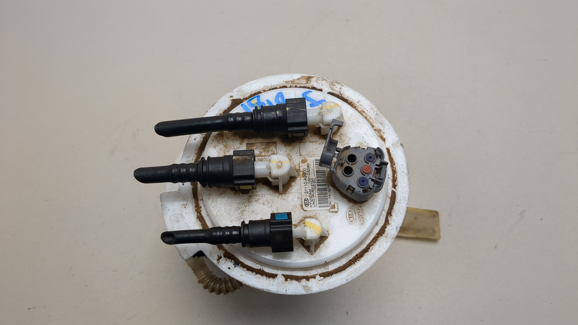 Насос топливный электрический