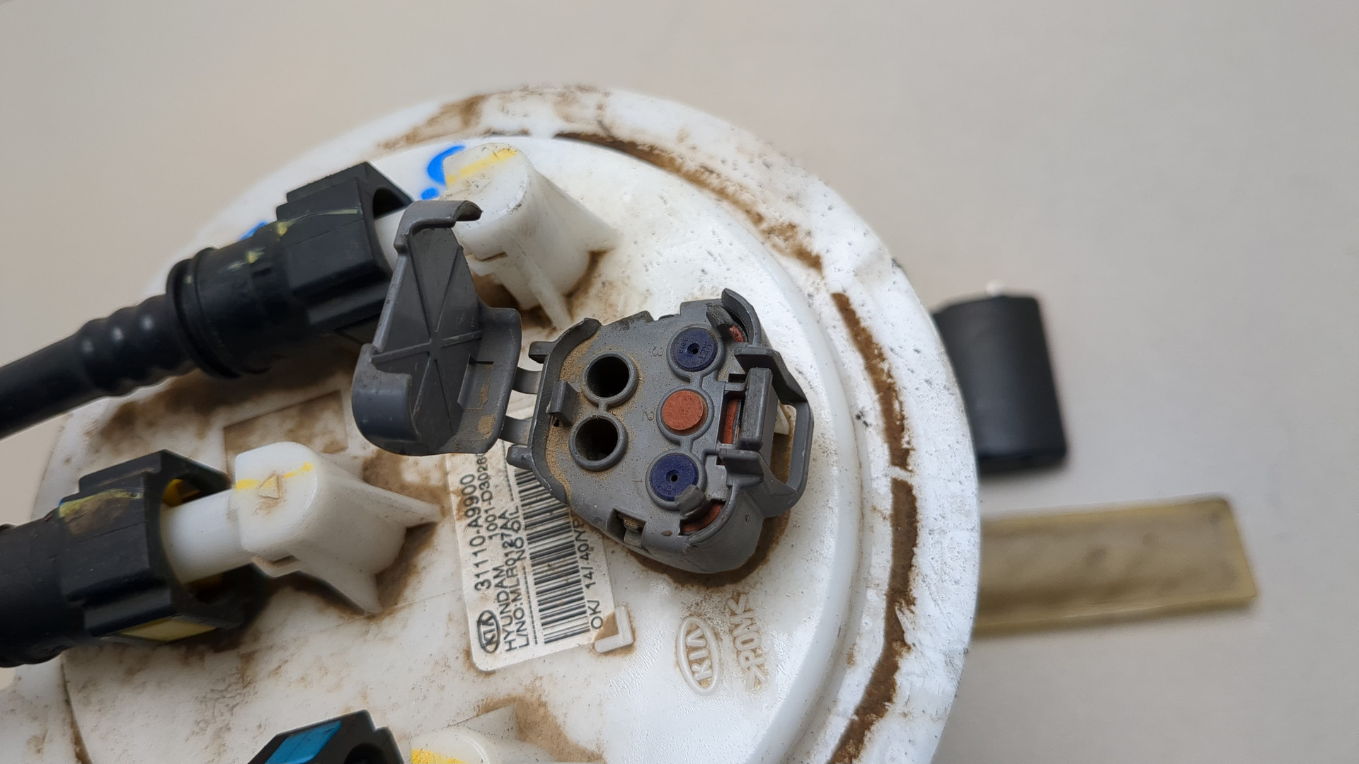 Насос топливный электрический