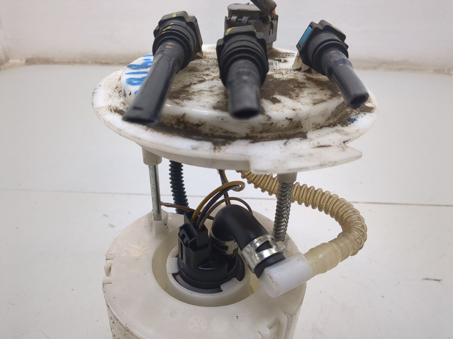 Насос топливный электрический