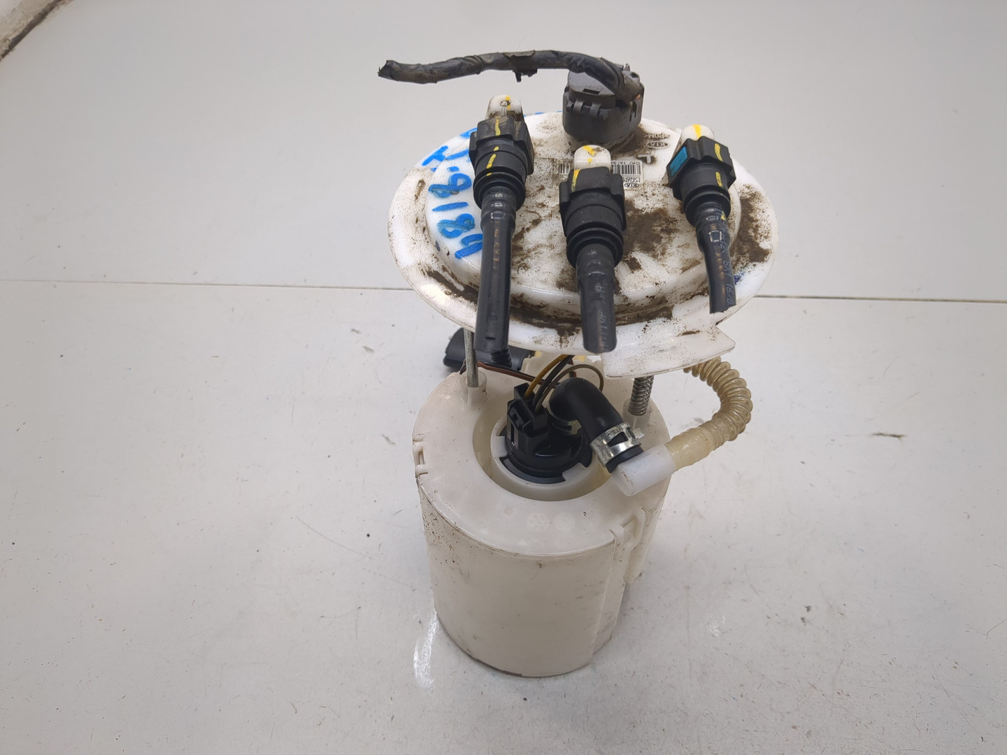 Насос топливный электрический