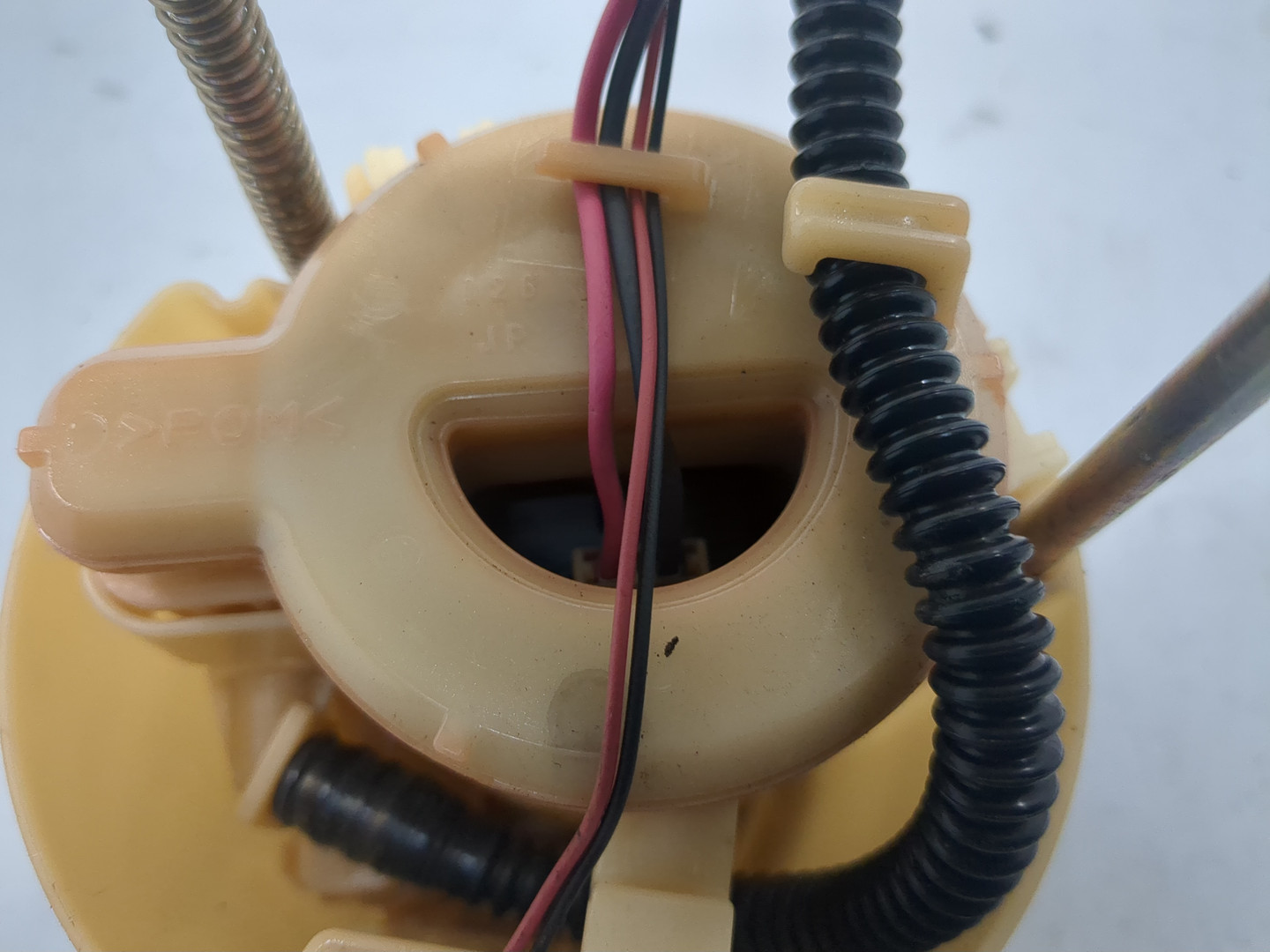 Насос топливный электрический