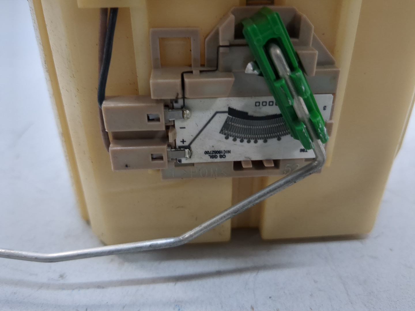 Насос топливный электрический