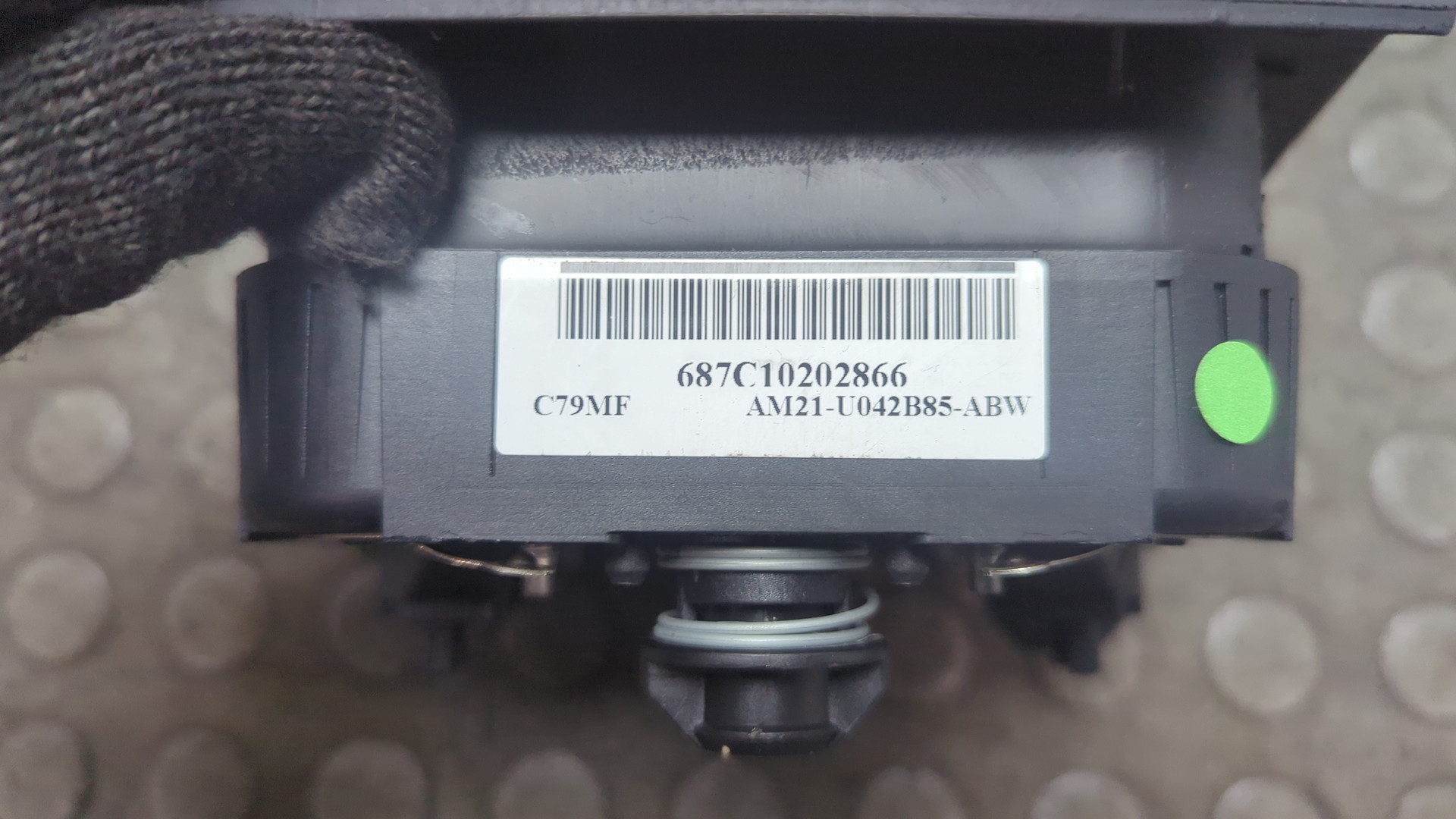 Подушка безопасности в рулевое колесо