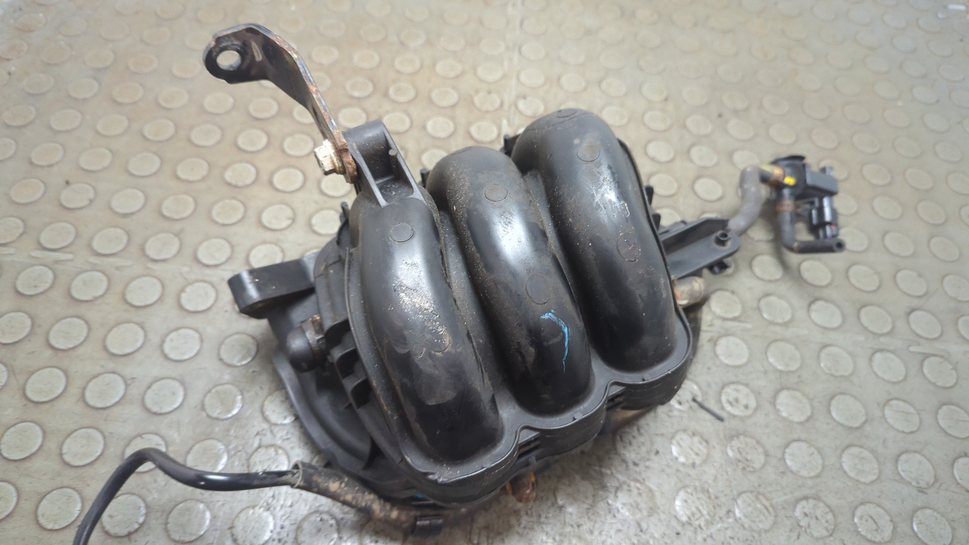 Коллектор впускной