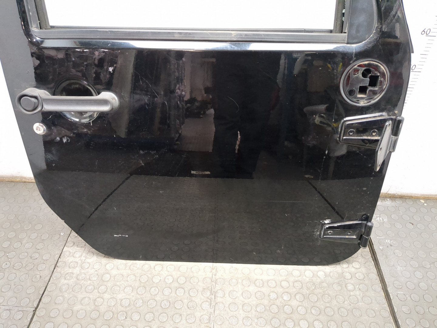 Дверь передняя правая