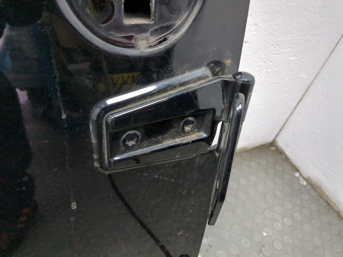 Дверь передняя правая