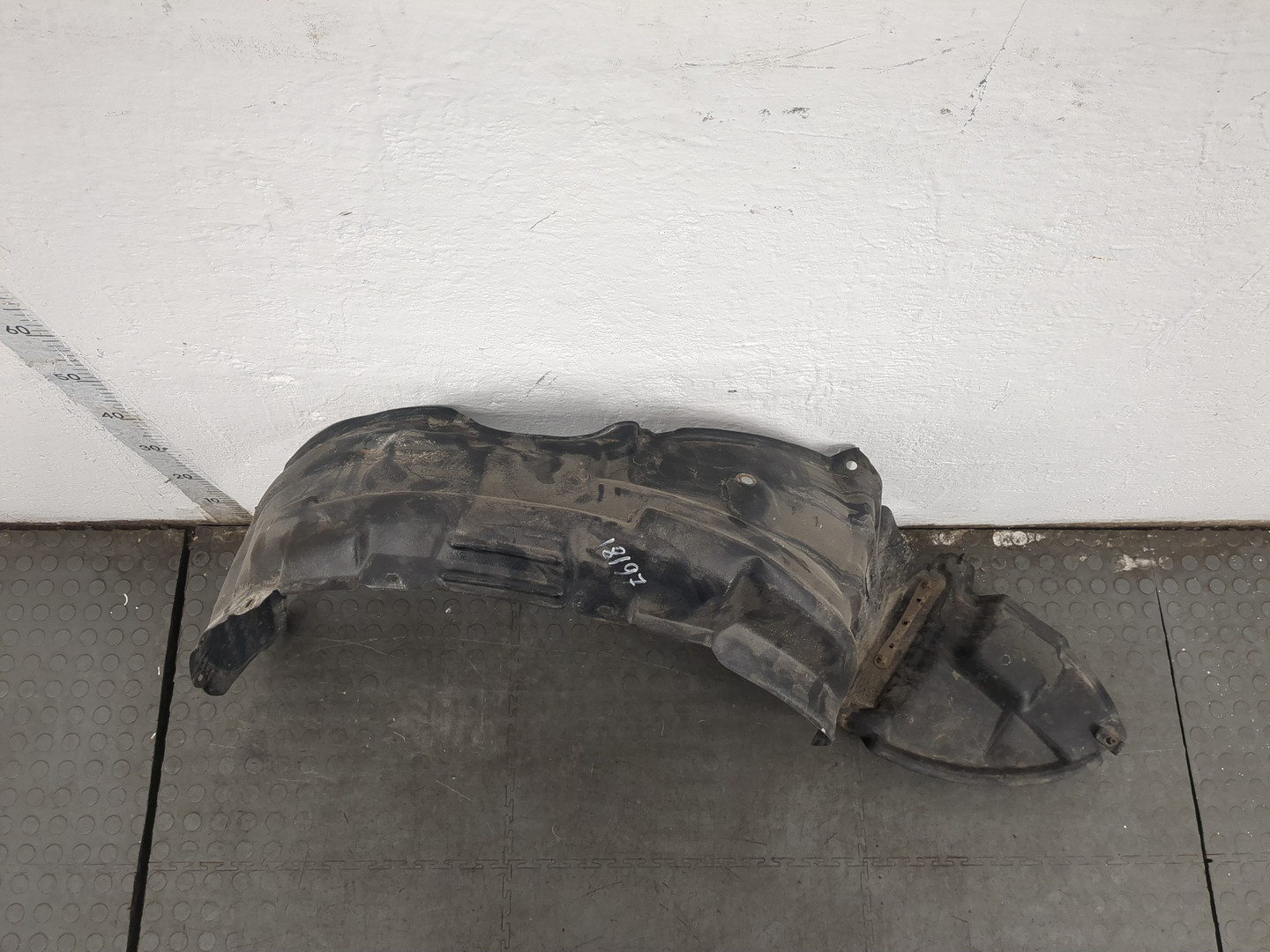 Локер передний правый