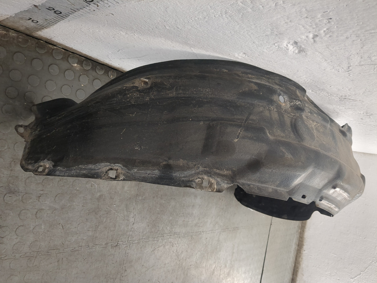 Локер передний правый