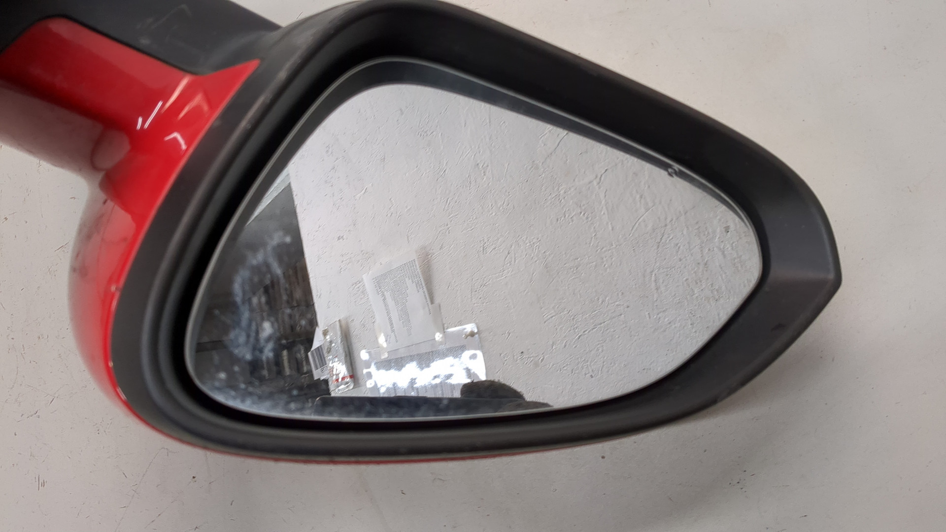 Зеркало левое электрическое