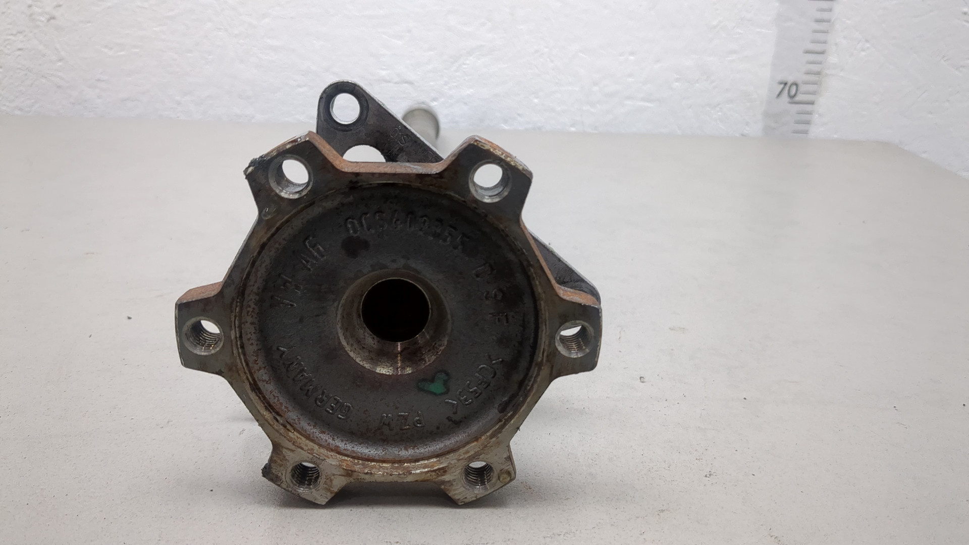 Полуось передняя левая