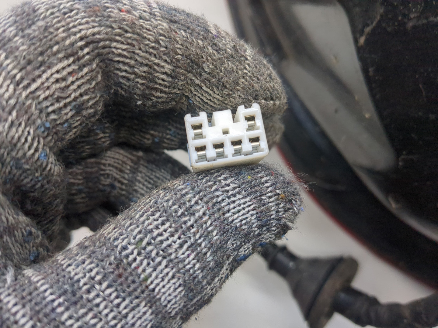 Фонарь задний левый