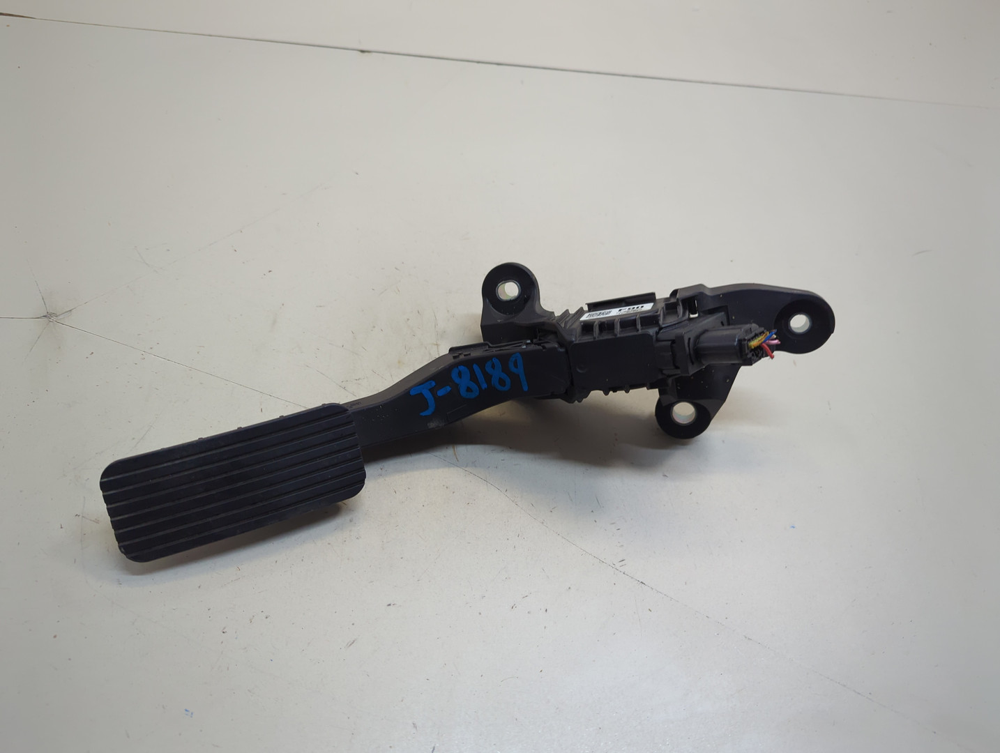 Педаль газа