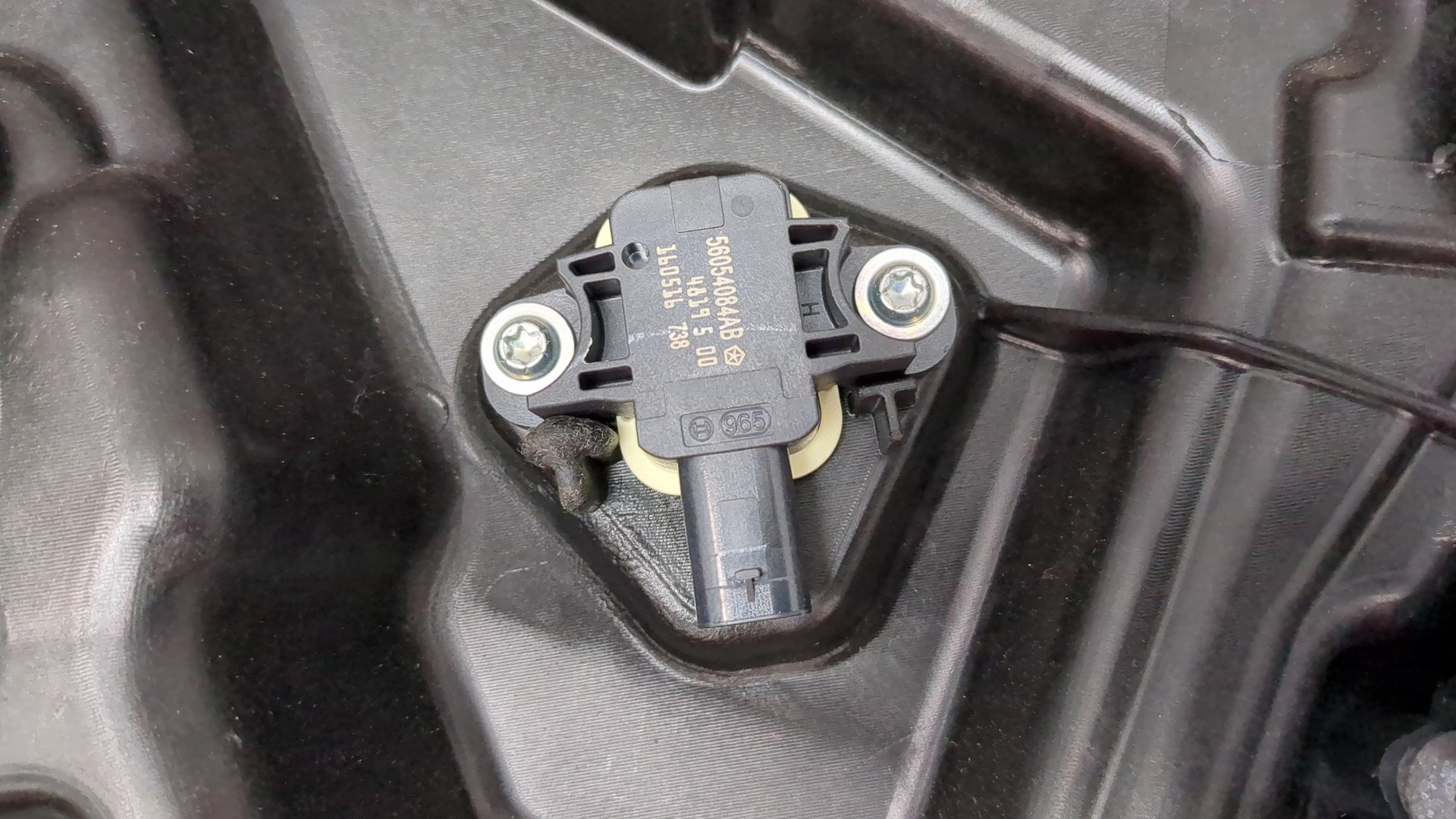 Стеклоподъемник электр. передний левый