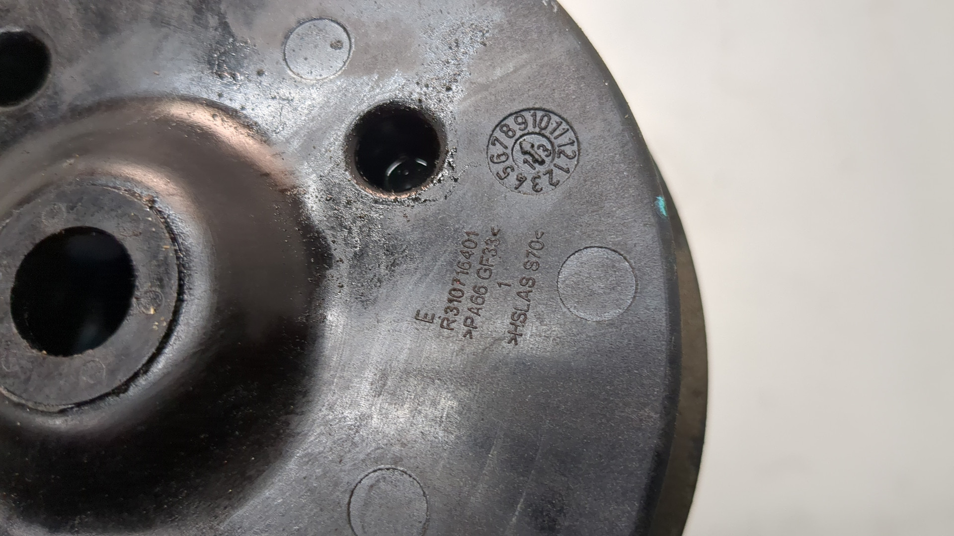 Амортизатор задний (стойка)