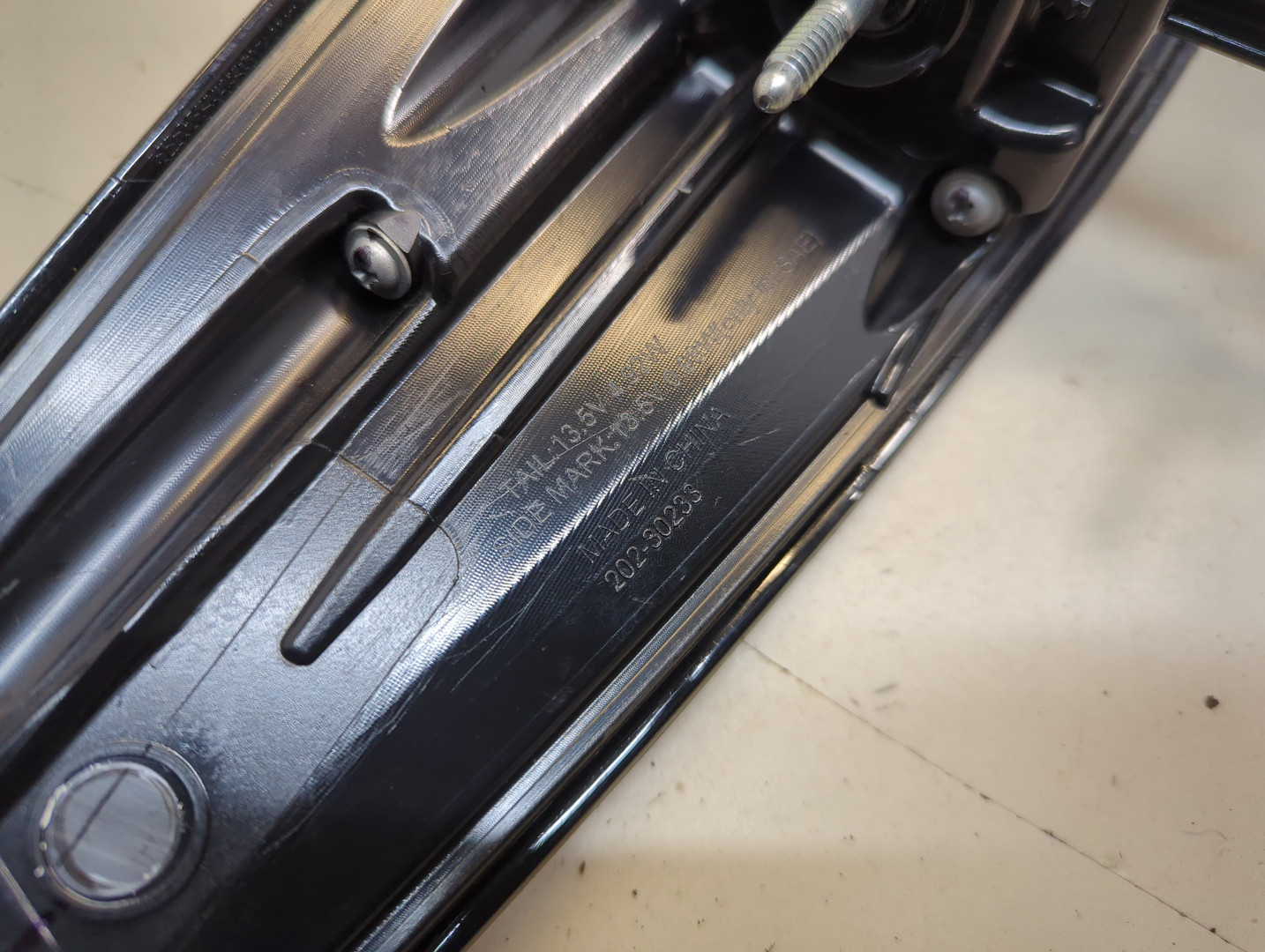 Фонарь задний правый