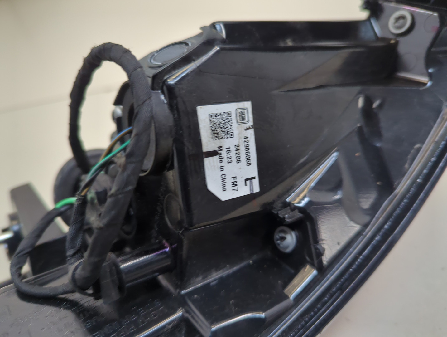 Фонарь задний левый