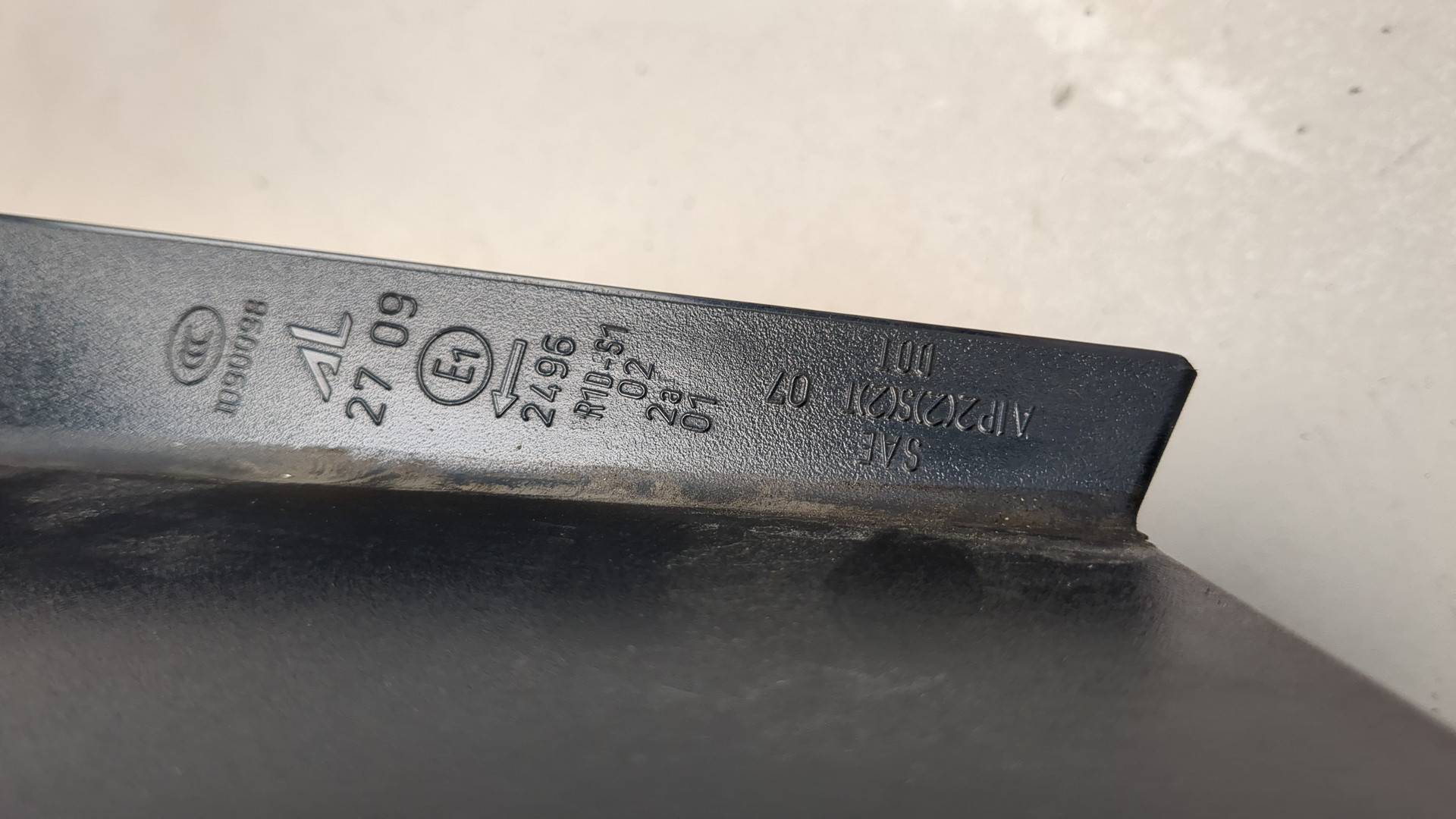 Фонарь задний левый