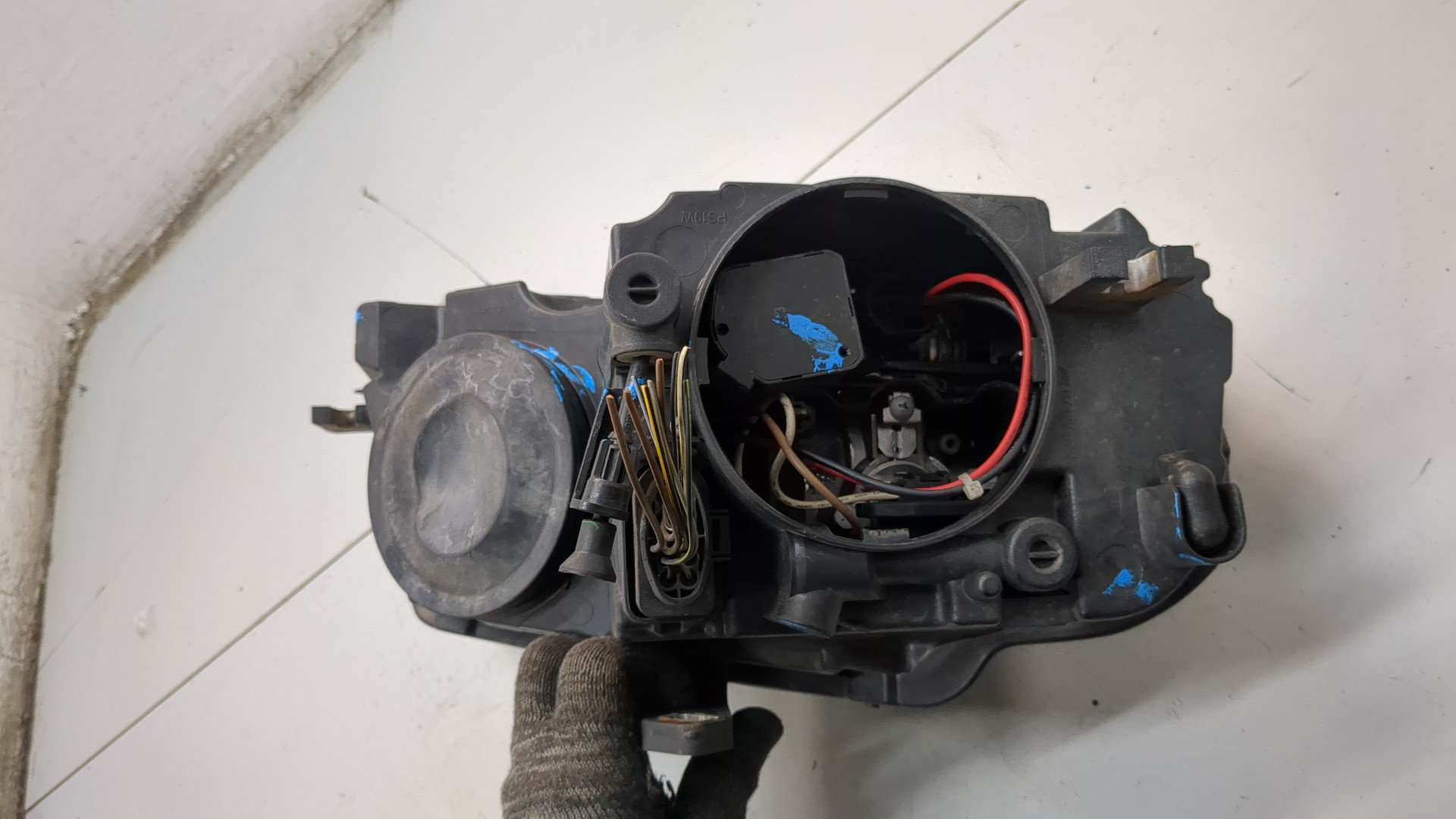Фара левая