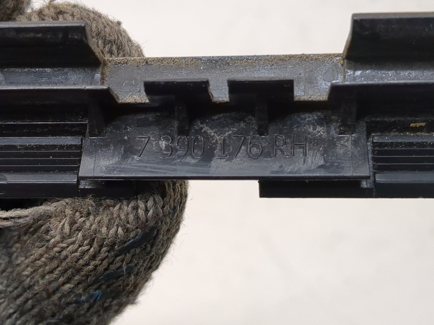 Кронштейн (сопут. товар)