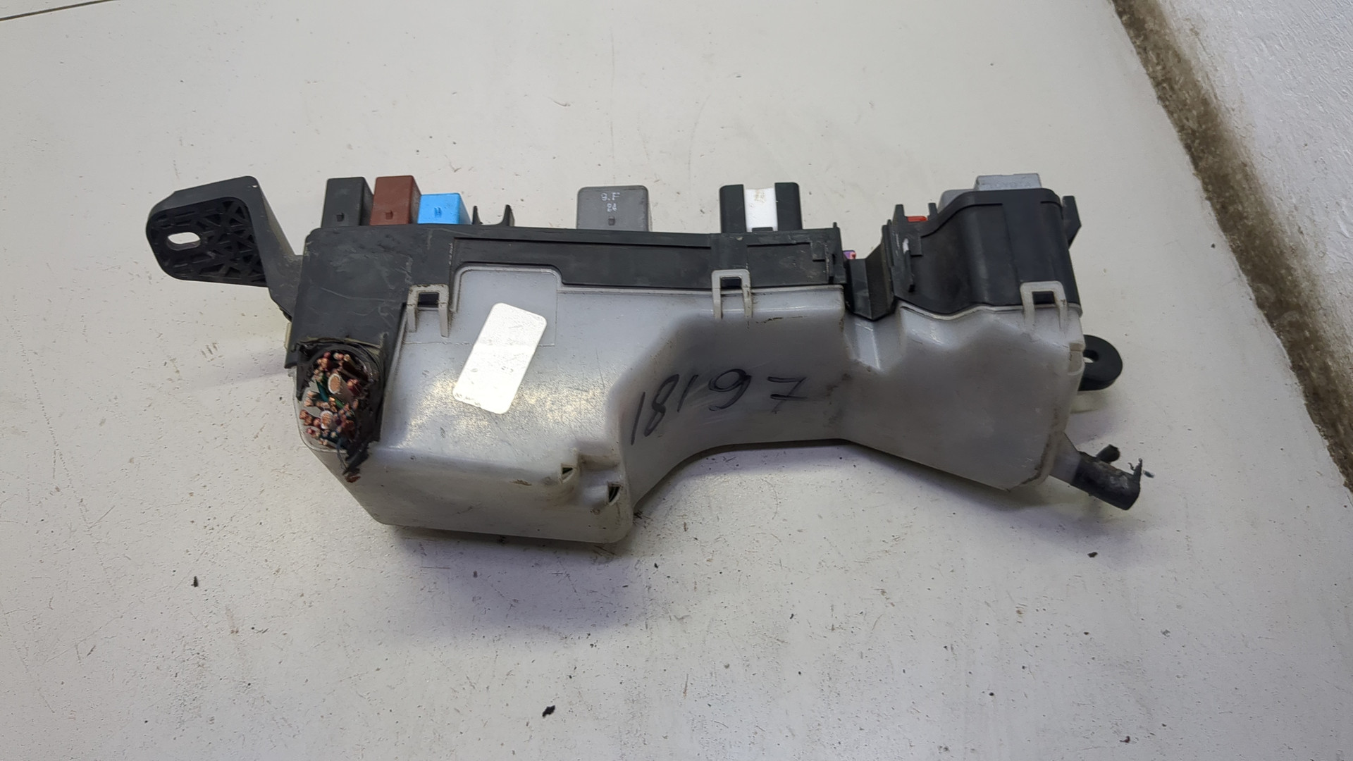 Блок предохранителей