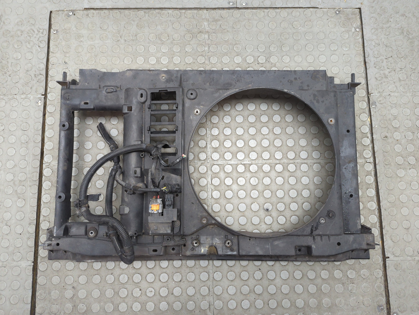 Диффузор вентилятора