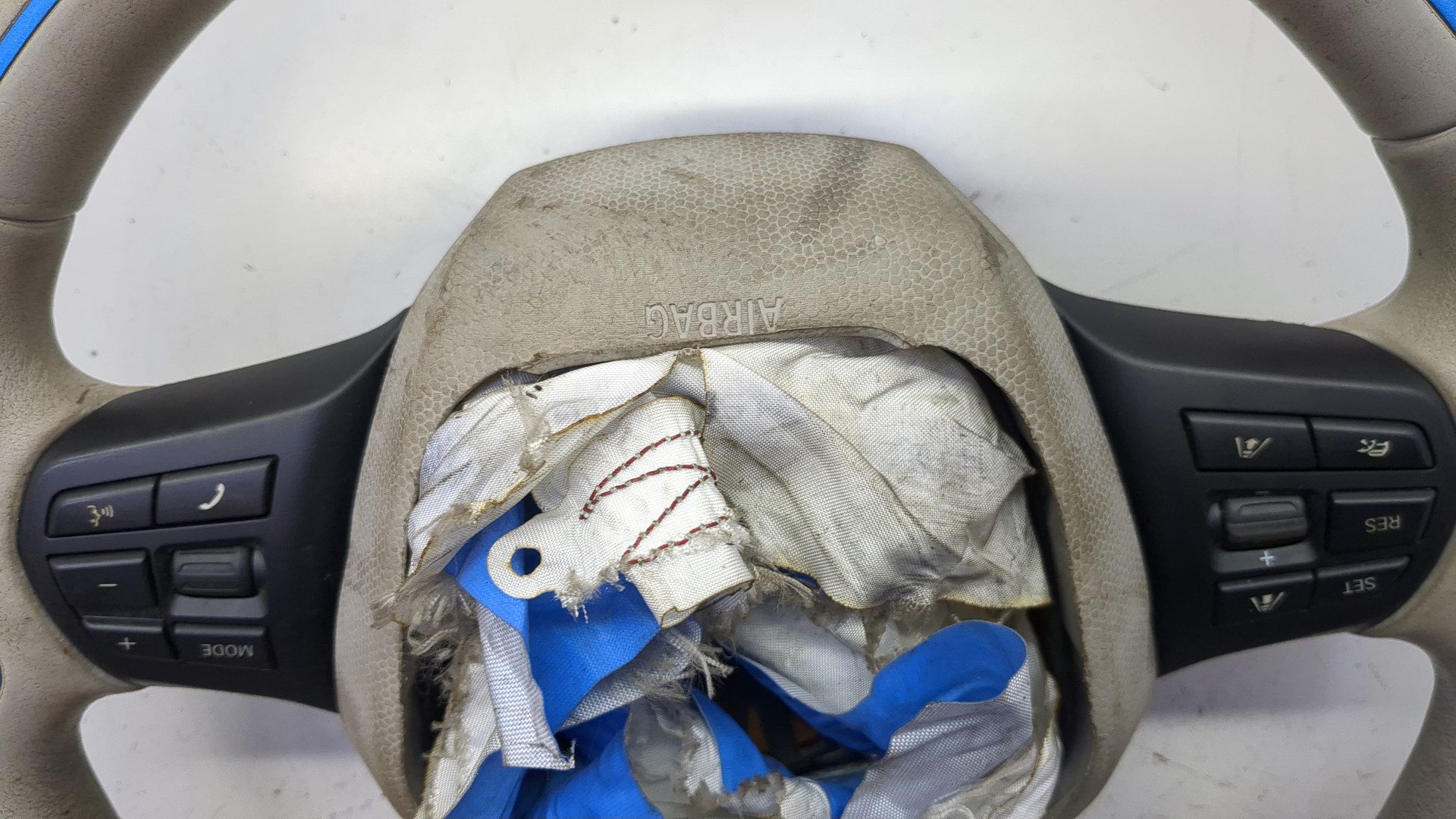 Рулевое колесо (руль)