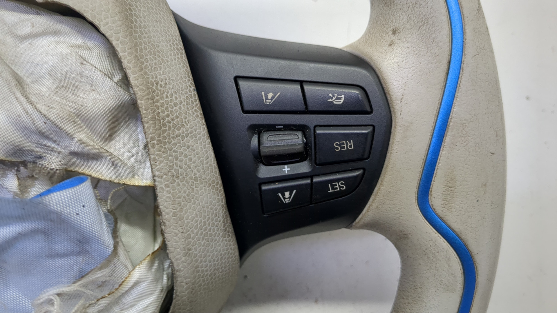 Рулевое колесо (руль)