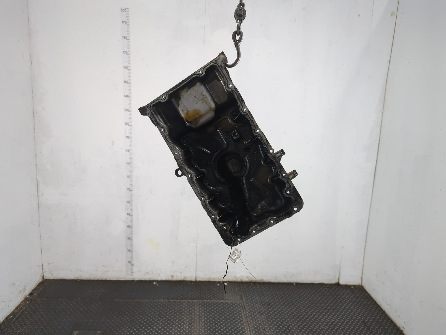 Поддон масляный двигателя (картер)