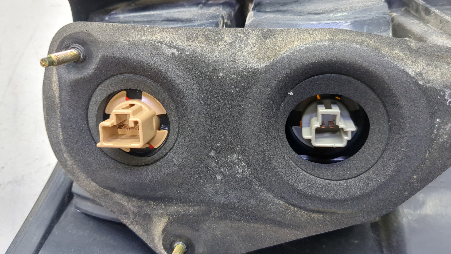 Фонарь задний правый