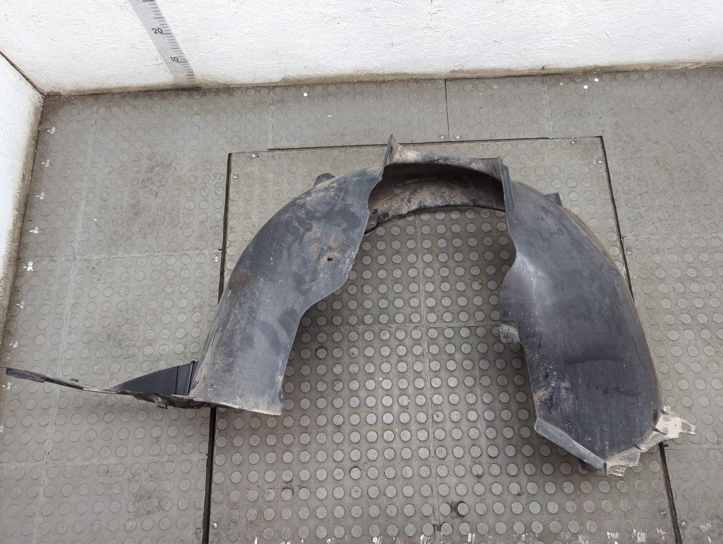 Локер передний правый