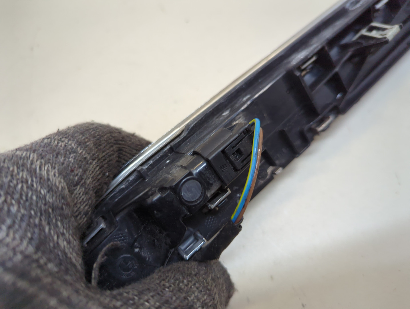 Указатель поворота левый